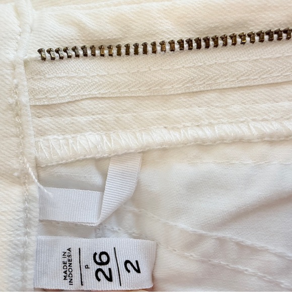 🤍LOFT Slim Pocket White Skinny Jeans – Size 26P / 2P - Picture 14 of 16